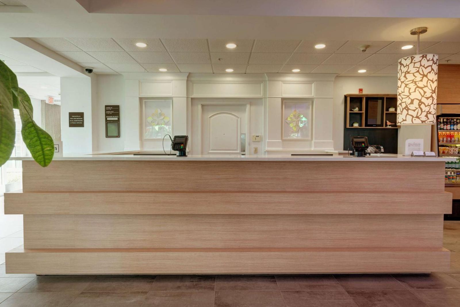 Hilton Garden Inn Hamilton Main image 1